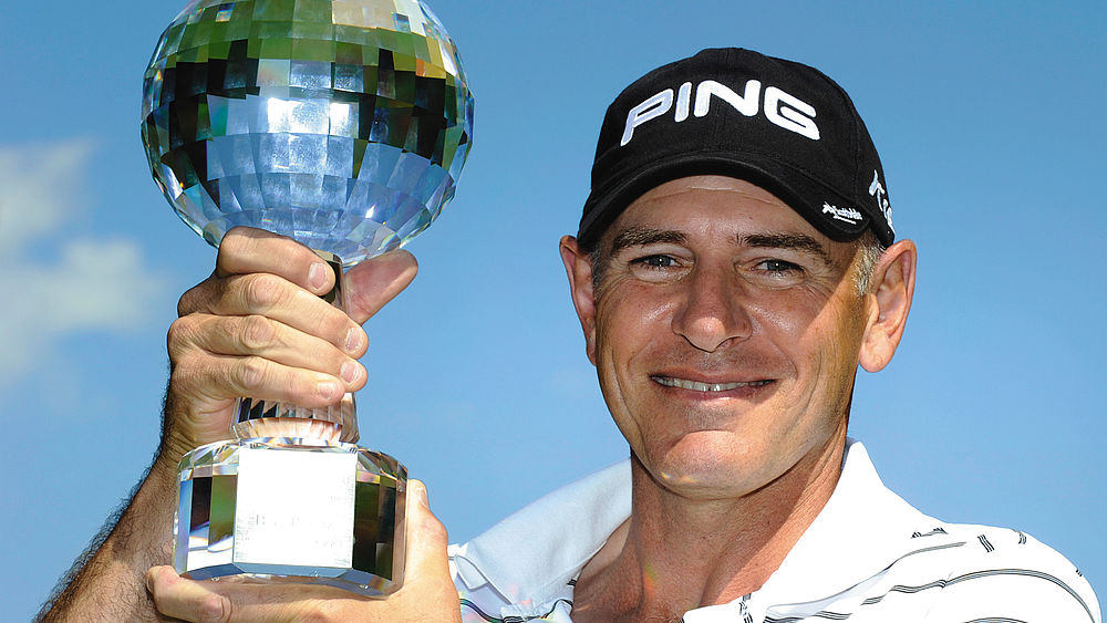Sieger Peter Fowler aus Australien .Am Sonntag 3.Juli 2011, beim PGA Seniors Open Golfturnier in Bad Ragaz.(KEYSTONE/Karl Mathis)